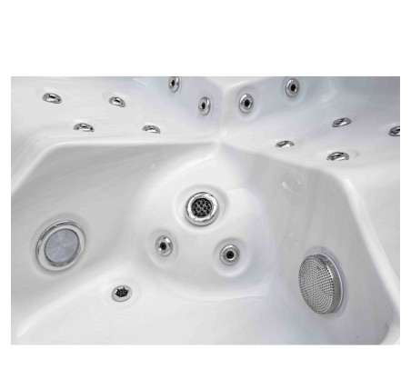 SPA SOBRE TERRENO Modelo Tango