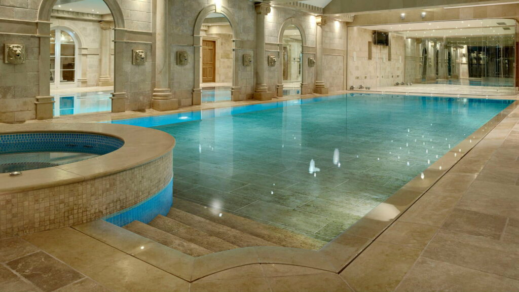 piscinas con suelo móvil Hydrofloors-sinking