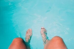 como funciona depuradora piscina